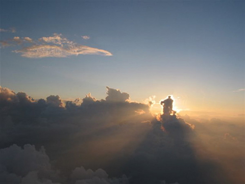 The Top 33 Jesus Clouds From Around The World
