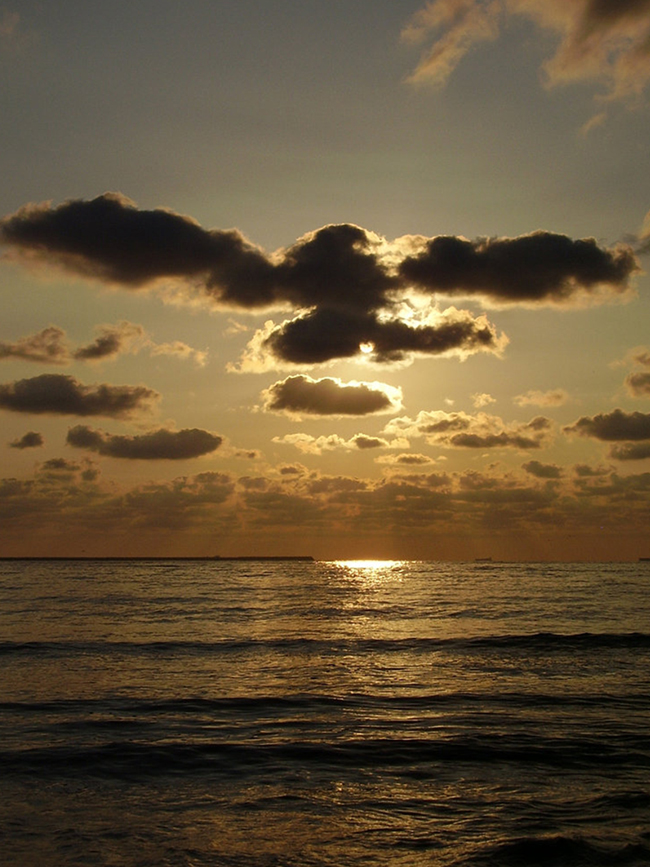 Top 23 Angel Clouds From Around The World