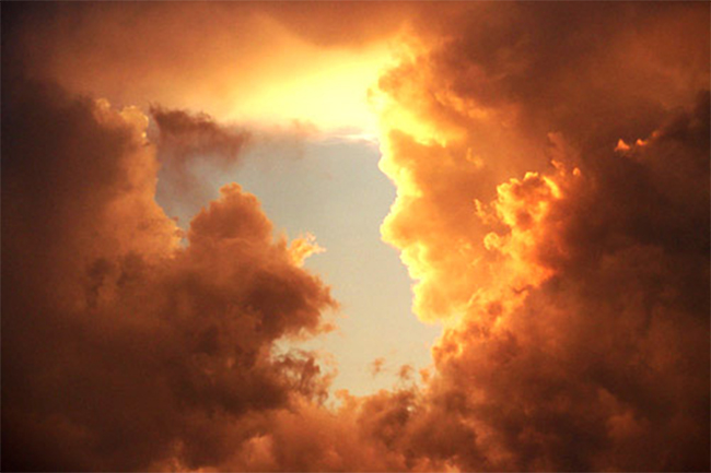 Top 23 Angel Clouds From Around The World