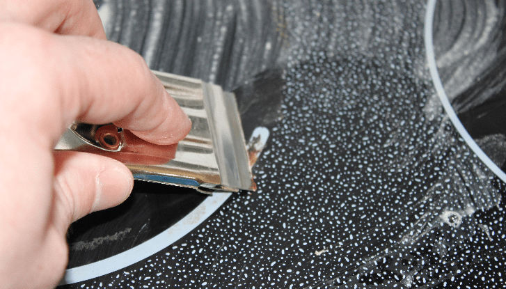 Genius Hacks That Leave Your Stove Top Looking Sparkly And New!