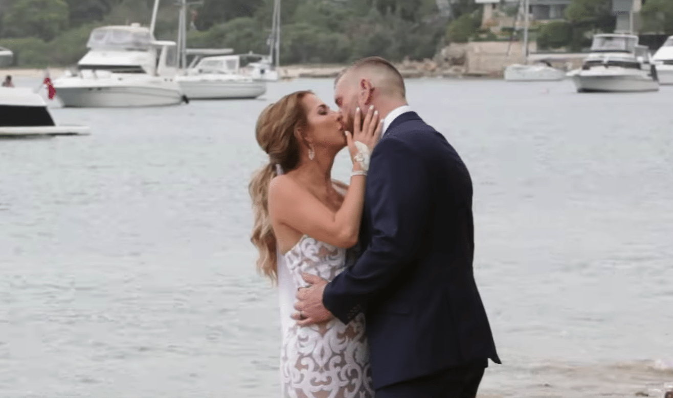 Bride Walks Out, Groom Breaks Down As Soon As He Sees Her Hands Begin To Move