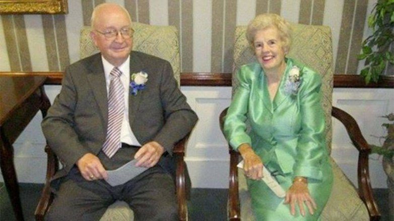 Husband Finds Unexpected Note From Wife Days After She Passes Away