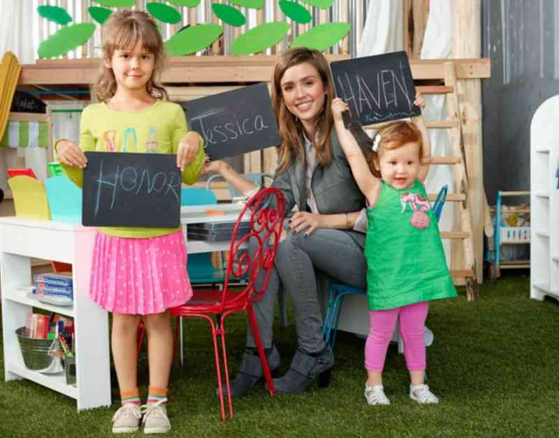 4 Celebrity Couples That Are Also Amazing Parents