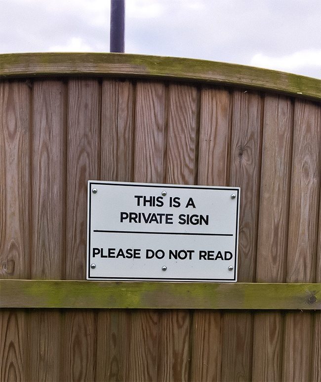 5 Signs That Are So Confusing, They’re Hilarious