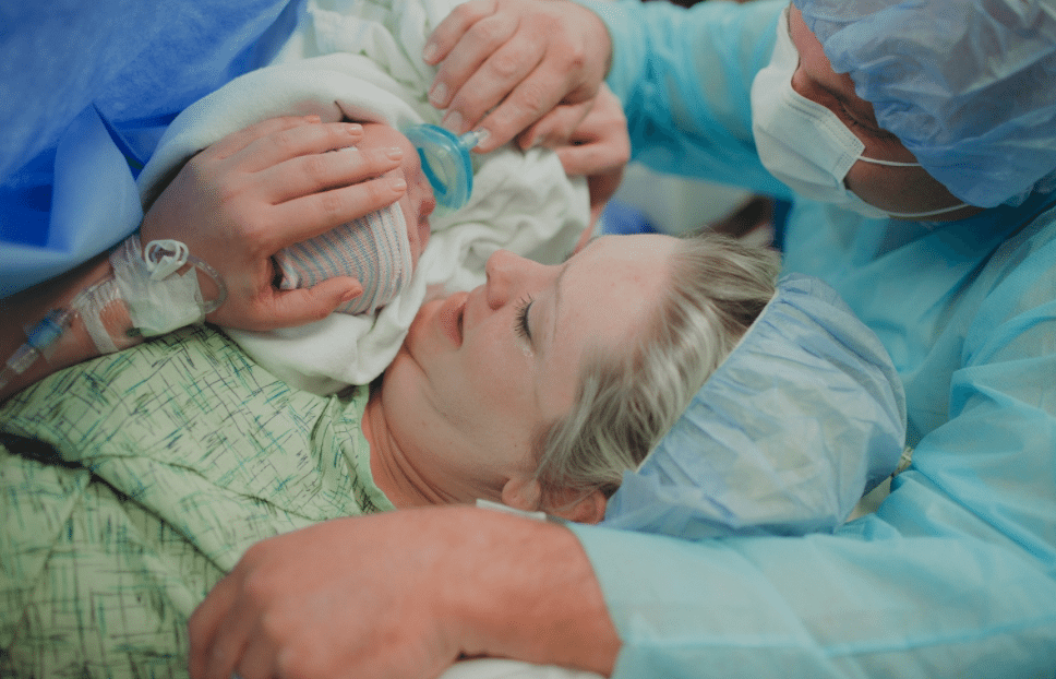 Birth Photographer Captures Amazing Moment ‘Miracle Baby’ Is Born