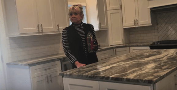 Realtor Son Surprises His Hard-Working Single Mom With Unbelievable Gift