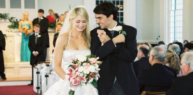 Stroke Leaves Young Woman With Paralyzed Face, 10 Years Later Her Husband Reveals How He Really Feels