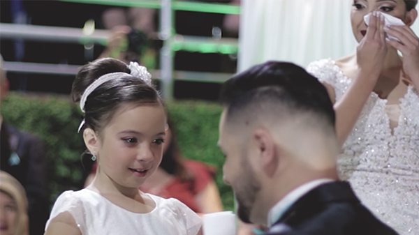 Groom admits he loves someone else — points at bride’s daughter and lists all the things he would do for her as her dad