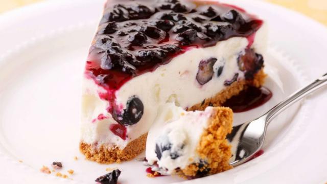 Woman Accused of Poisoning Rival With A Cheesecake