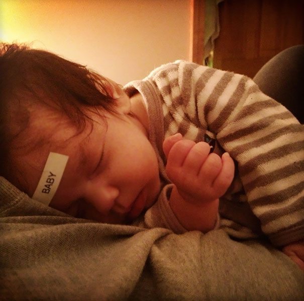 6 Photos That Show What Happens When Dads Are Left Alone With The Kids