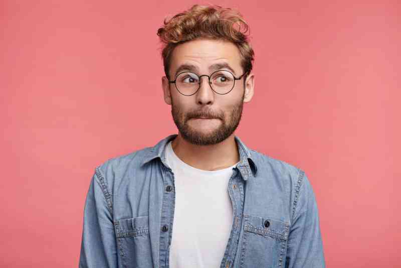5 Ways To Figure Out If Someone Is Lying To You