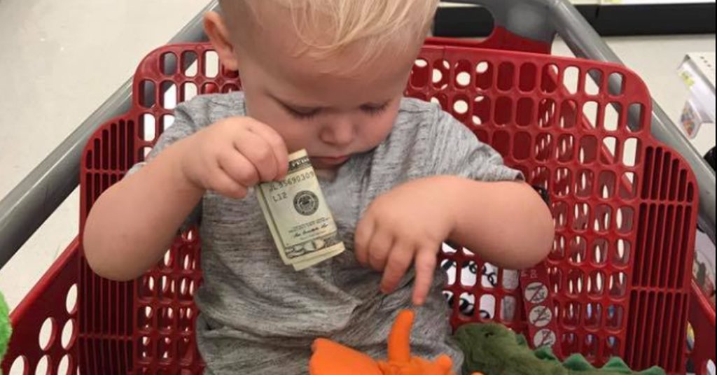 Mom Spots Stranger Playing With Her 2-Yr-Old In Target, Then He Slips $20 Into The Boy’s Pocket
