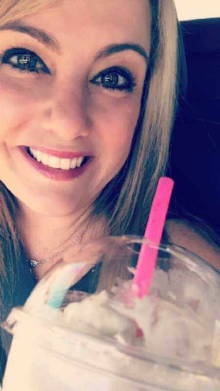 Woman Sobbing In Drive-Thru Finds Secret Message Written On Coffee Cup