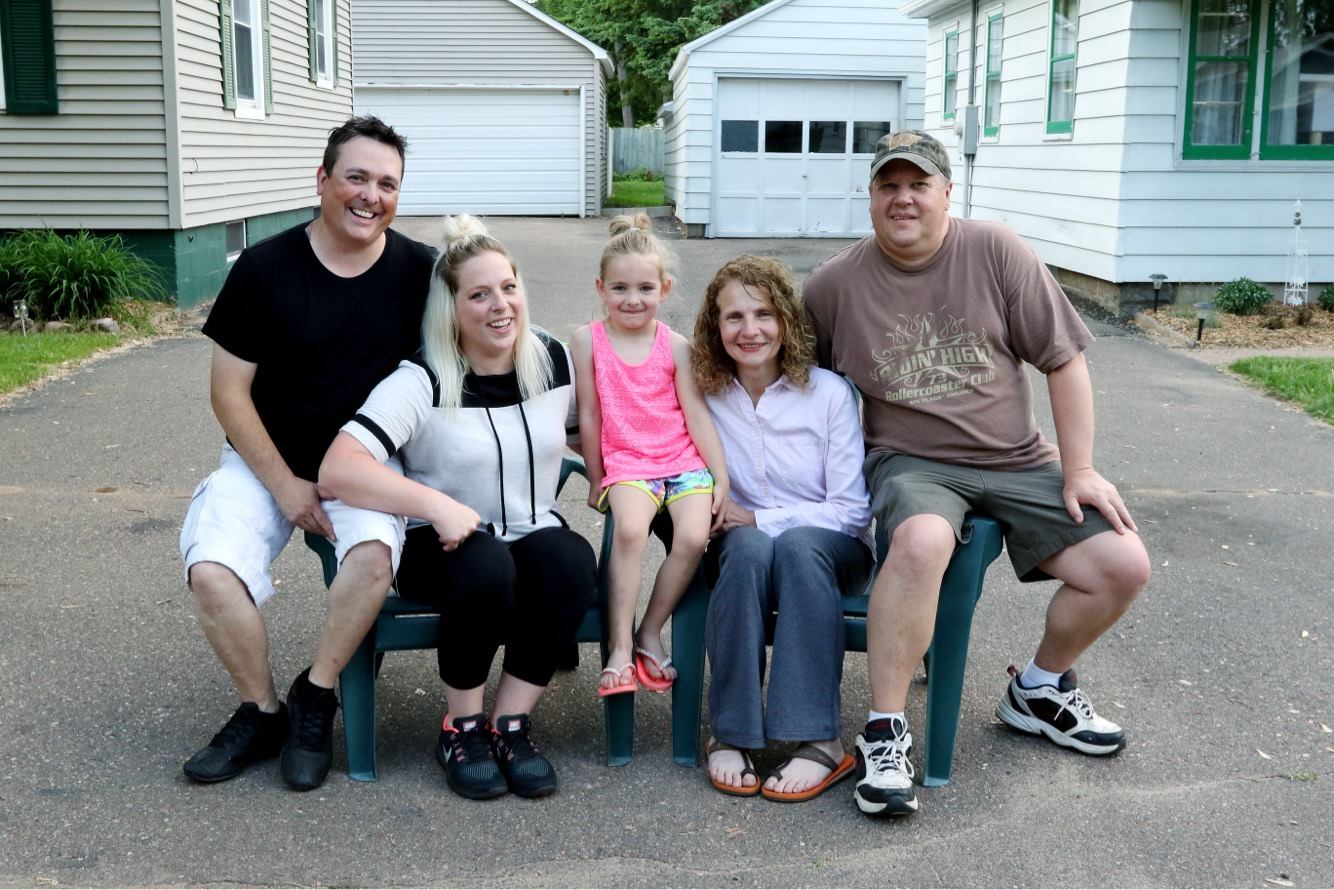 New Next-Door Neighbors Discover They Are Long Lost Sisters