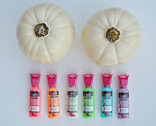 How To Make Glow-In-The-Dark Pumpkins