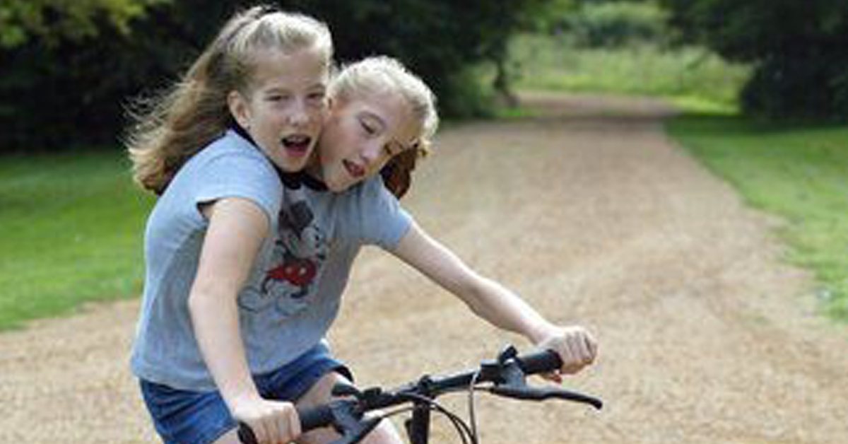 What Conjoined Twins Abby And Brittany Hensel Look Like Today