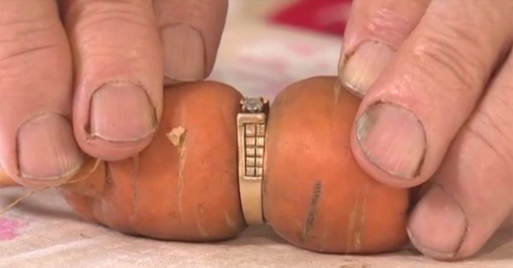 She Loses Wedding Ring While Gardening, Finds It Wrapped Around A Carrot 13 Yrs Later